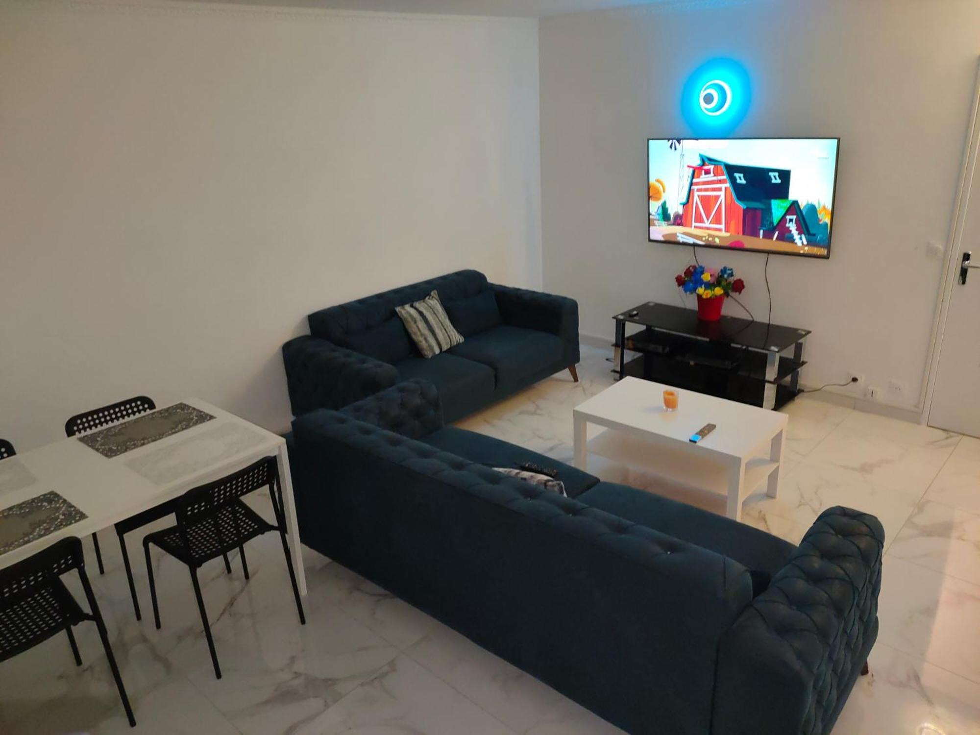 Mon Superbe Appartement 阿让特伊 外观 照片